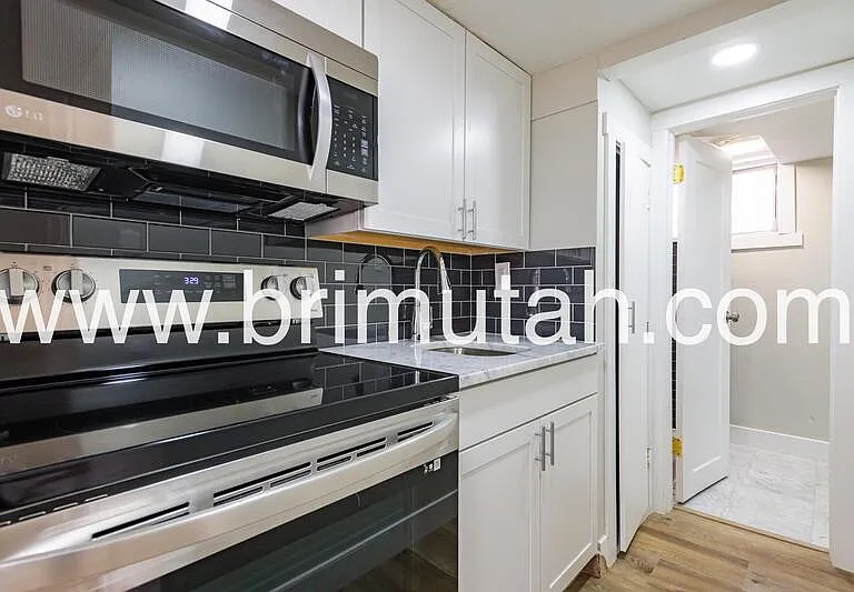 753 E Princeton Ave — Photo 6