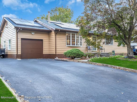 2nd image of 1709 7th Avenue