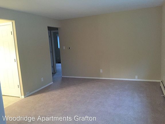 3rd image of 1123 Woodridge Dr #10981663