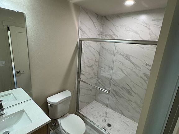 2nd image of 6204 NE Hazel Dell Ave #23