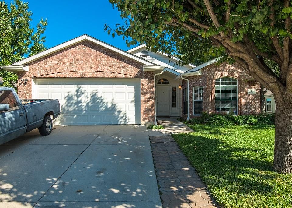 1st image of 756 Oriole Dr
