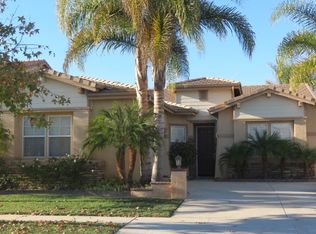 9827 Chamberlain St, Ventura, CA 93004
