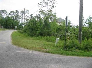 404 McClung St, Pass Christian, MS 39571