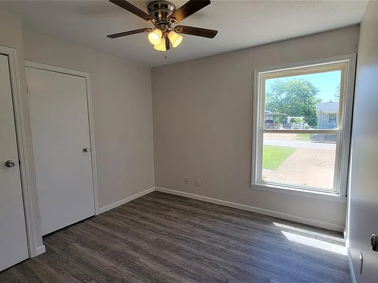 59 Cedar Ridge Dr — Photo 6