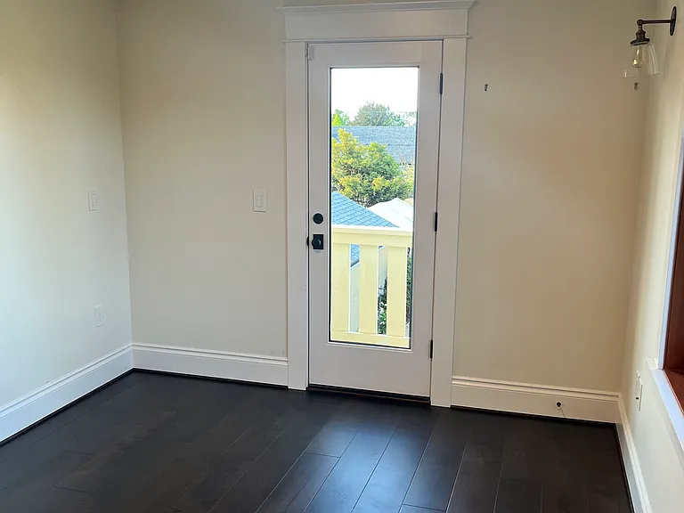 1815 N Colfax St — Photo 17