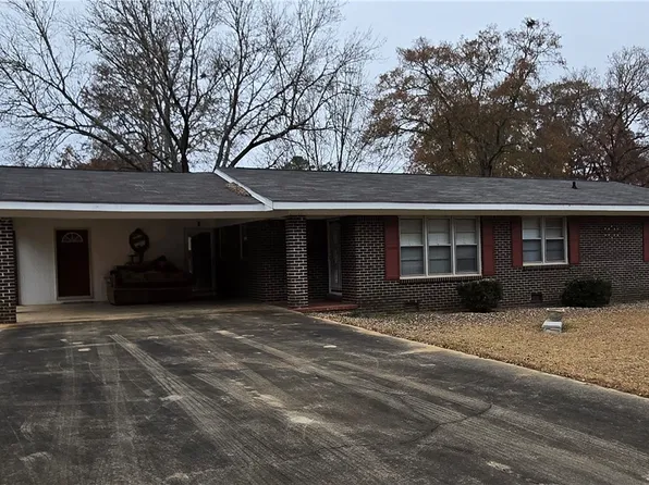 2605 11th Ave, Valley, AL 36854