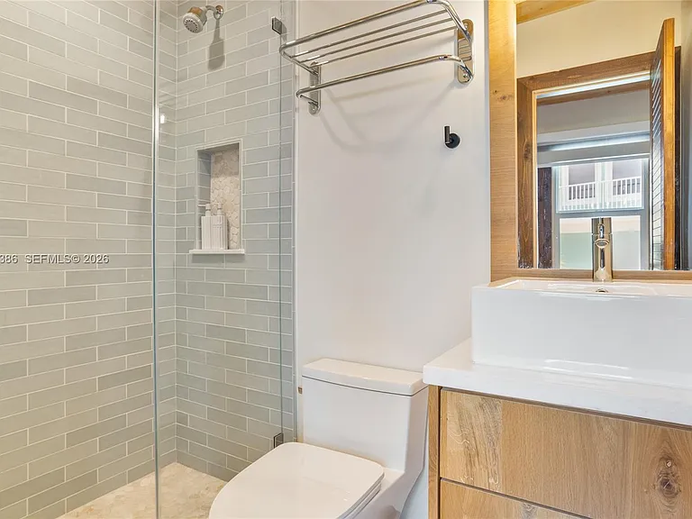 235 Tavernier Dr — Photo 25
