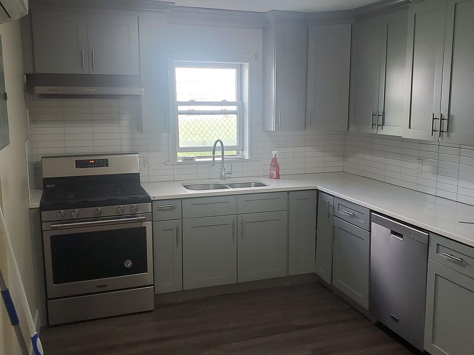 1st image of 8892 Sedgwick Ave #1