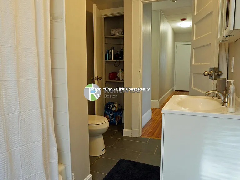 54 Ashford St #2 — Photo 11