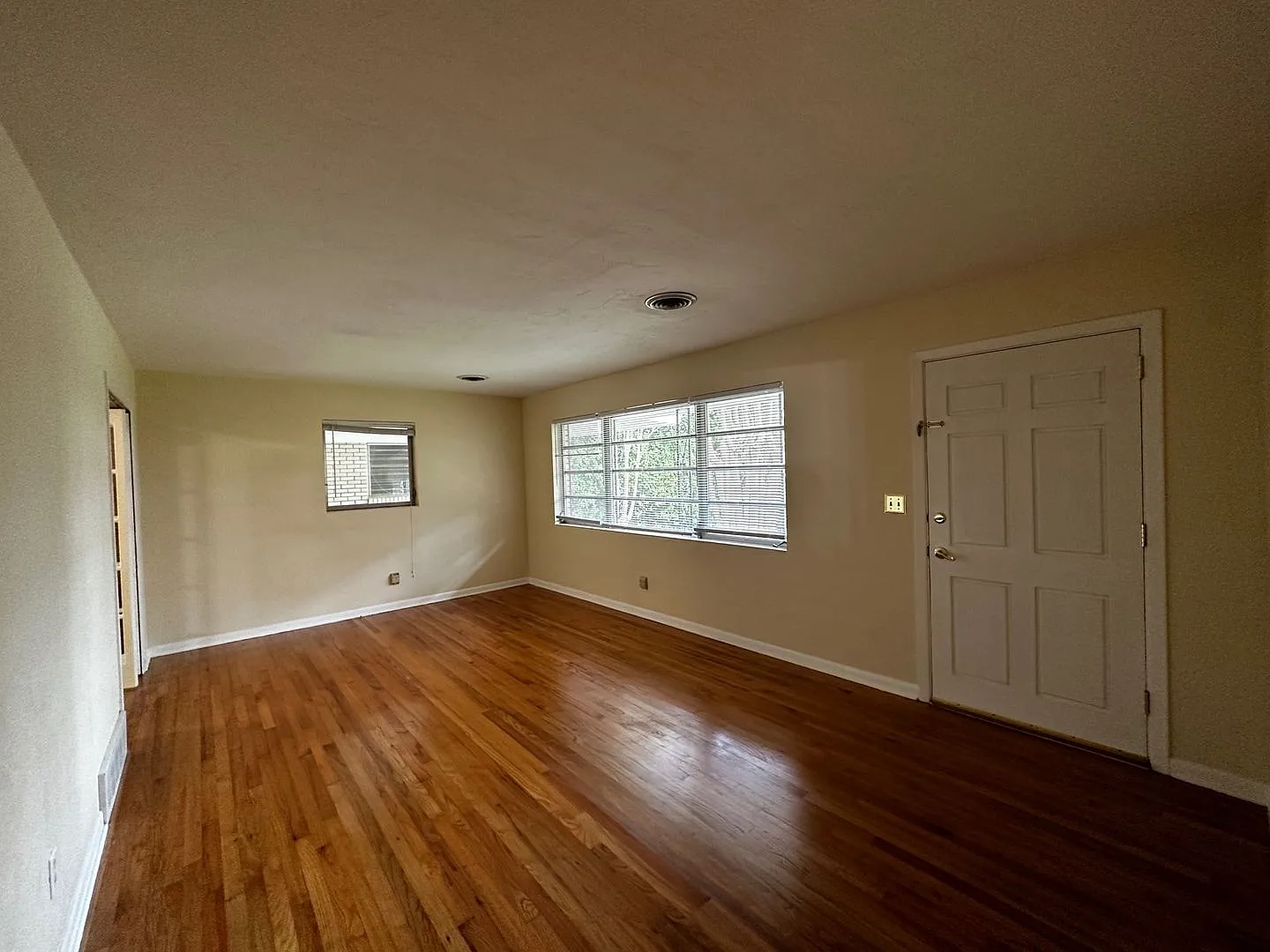 2214 Joyner Drive — Photo 4