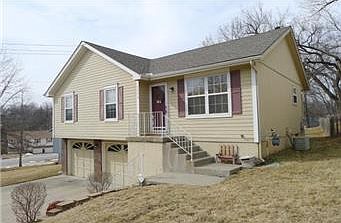 1st image of 7004 NE 46th St
