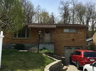 3610 Wallace Dr, Pittsburgh, PA 15227