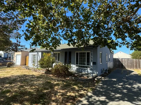 945 Oakwood Ave, Vallejo, CA 94591