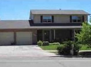 1720 Beaufort St, Laramie, WY 82072