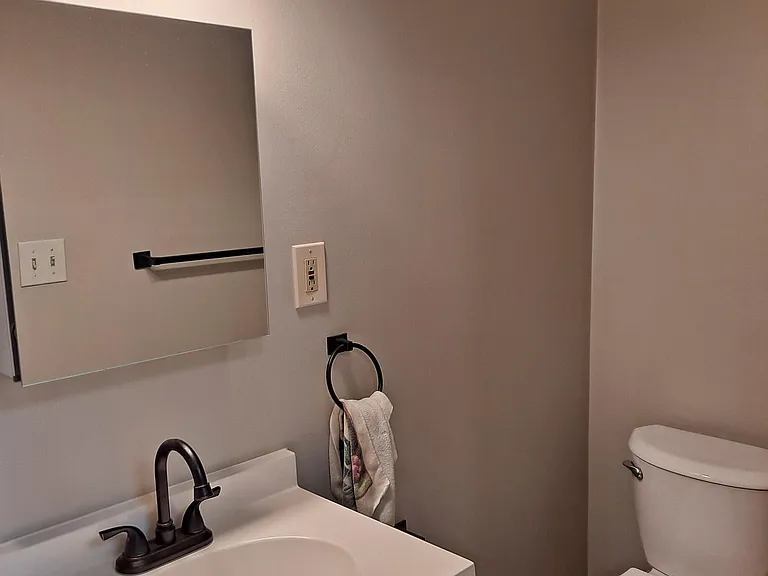837 W Liberty St #1 — Photo 7