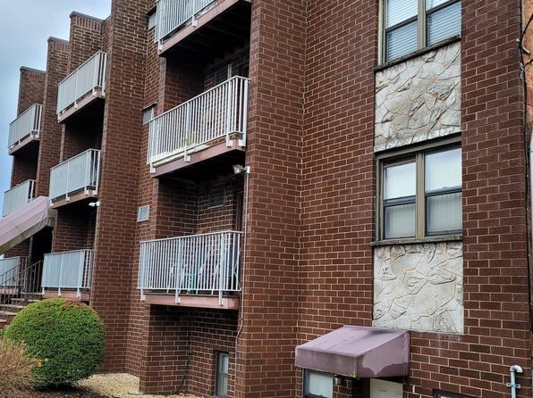 201 12th St APT 16