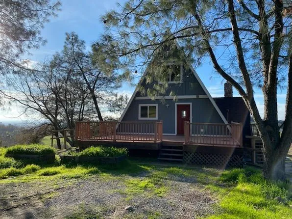 2461 Quail Oaks Rd, Valley Springs, CA 95252