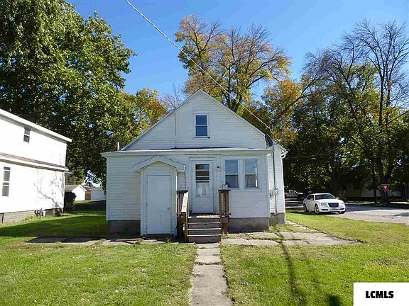 2nd image of 1103 N McLean St