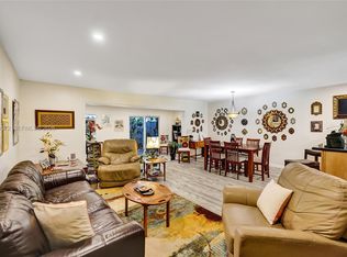 3302 Farragut St #5C, Hollywood, FL 33021