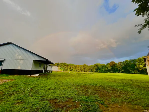 2231 W 100 N, Williamsport, IN 47993