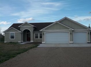 5669 N 18 E, Mountain Home, ID 83647