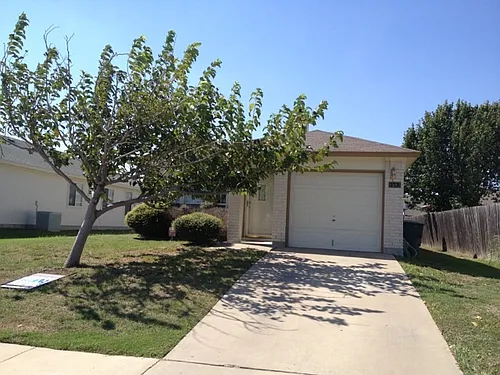 1503 Grey Fox Trl Photo 1
