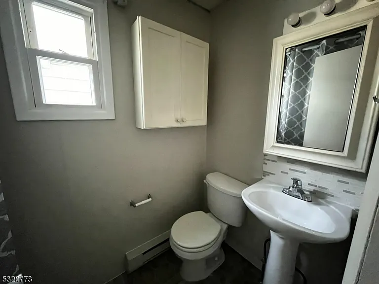 51 Glen Ave #53 — Photo 9