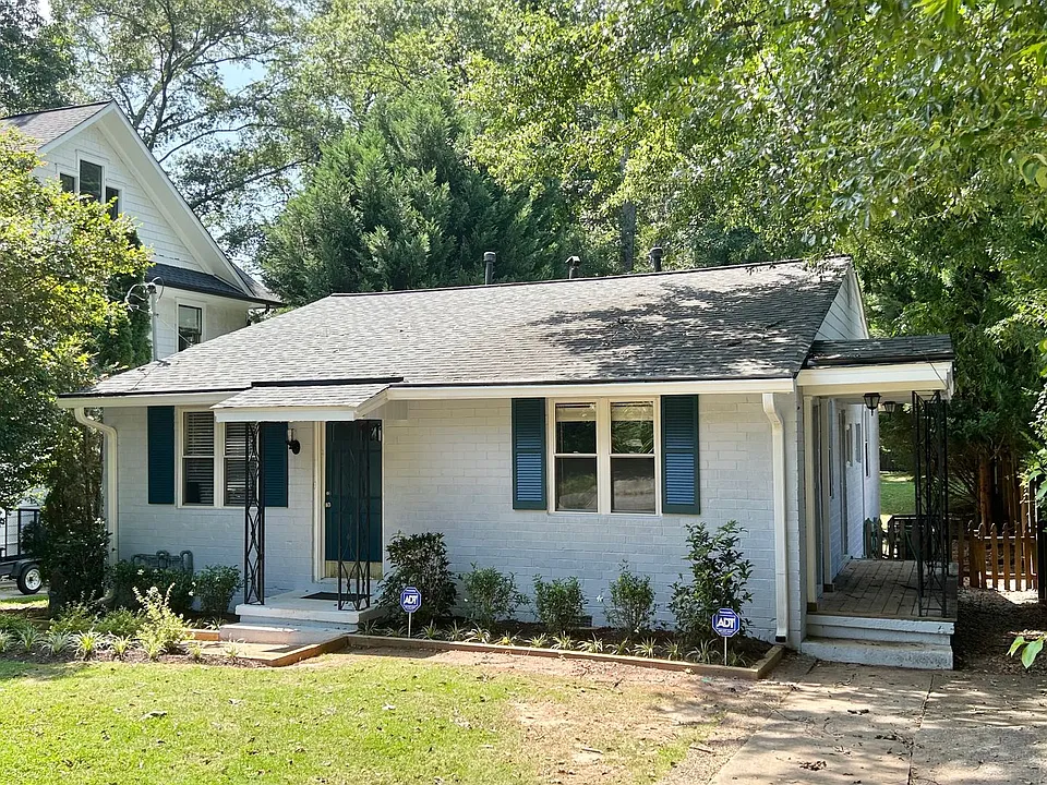 238 Sterling St