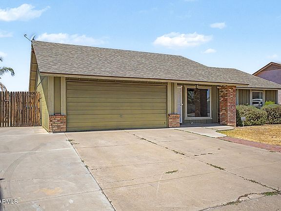 2nd image of 20826 N 15TH Avenue