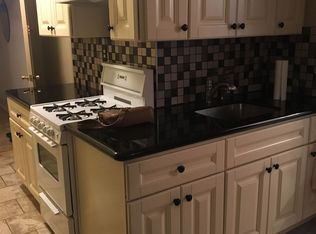 6355 Pleasantview St, Middle Village, NY 11379