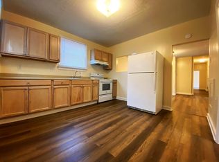 806 Nelson St APT 1, Staunton, VA 24401
