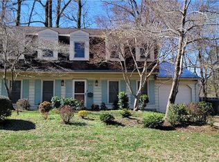 99 W Rexford Dr, Newport News, VA