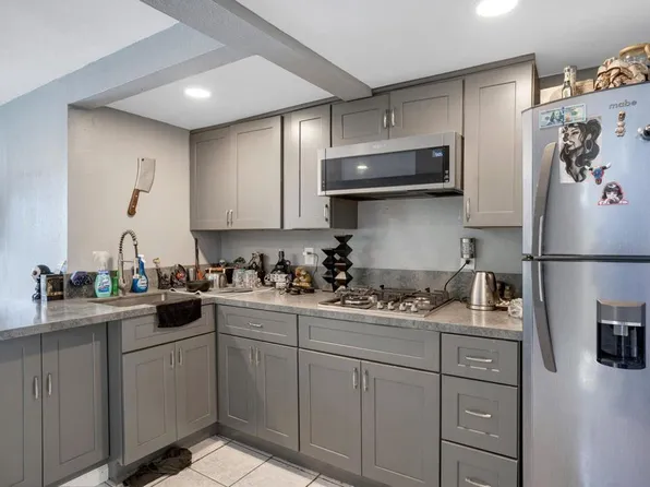 918 S 37th St, San Diego, CA 92113