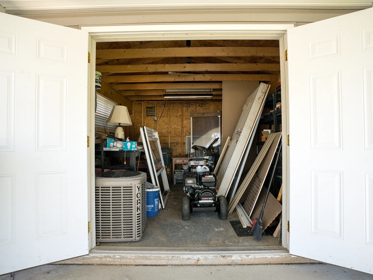 3 bed, 1200 sqft, $2,800 — Photo 3