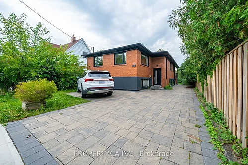 779 Willowdale Ave #MAIN Photo 1