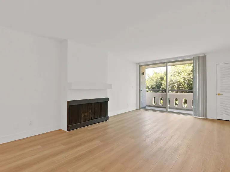 801 2nd Street — Photo 7