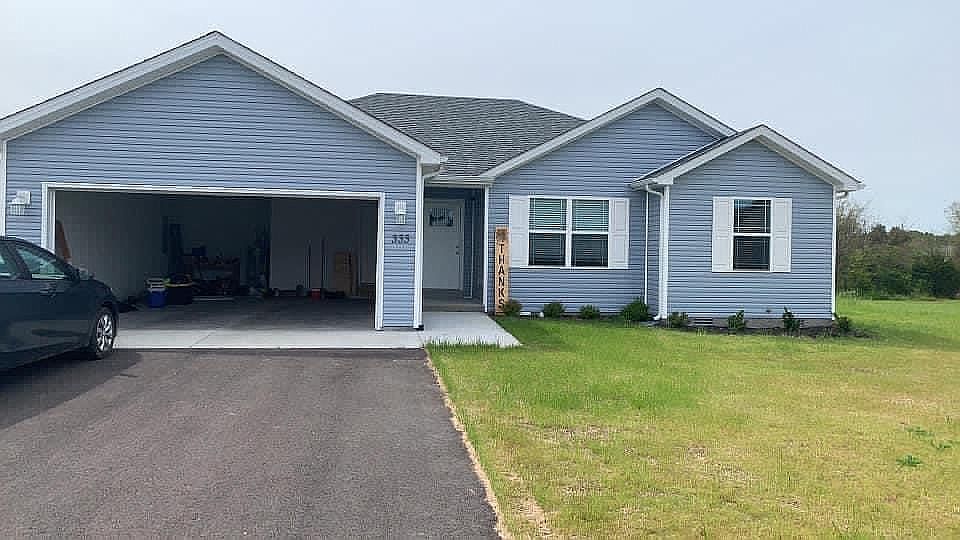 1st image of 333 Deluth Dr
