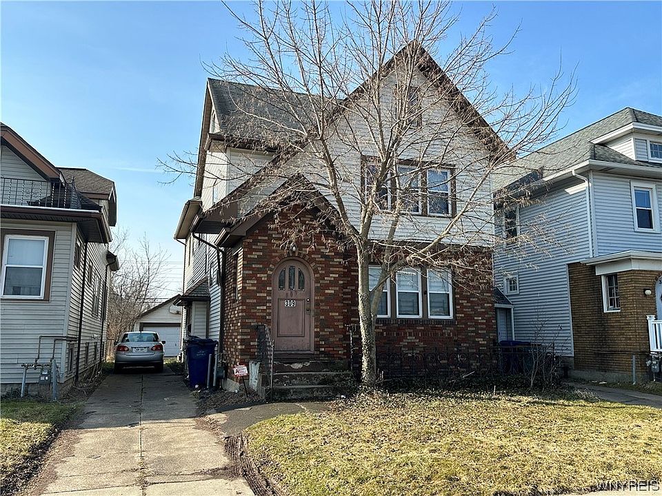2nd image of 309 Winspear Ave
