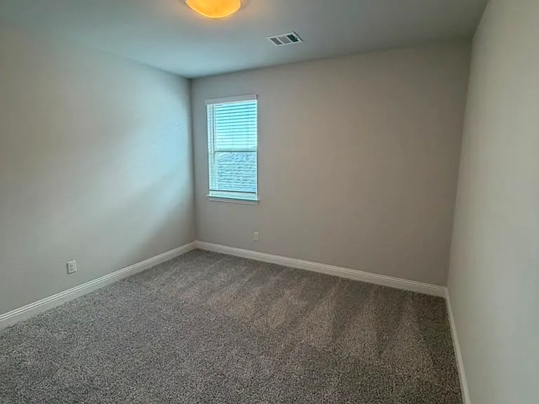 3115 Cordelia Dr — Photo 8
