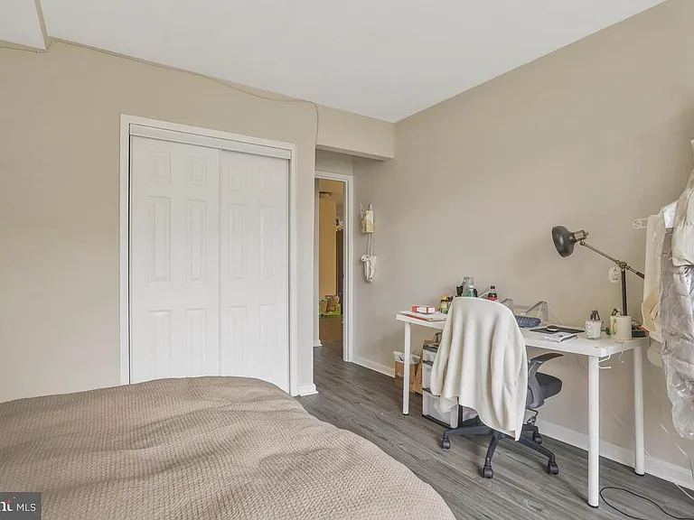 1121 Arlington Blvd #230 — Photo 19