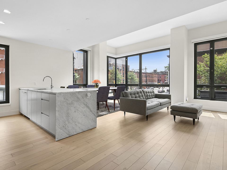 1st image of 550 Vanderbilt Ave APT 225