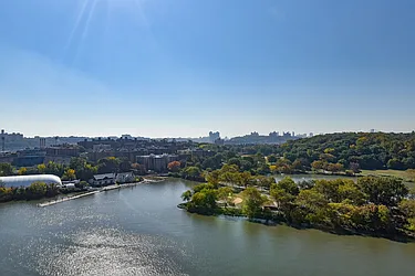 Sold by Houlihan Lawrence