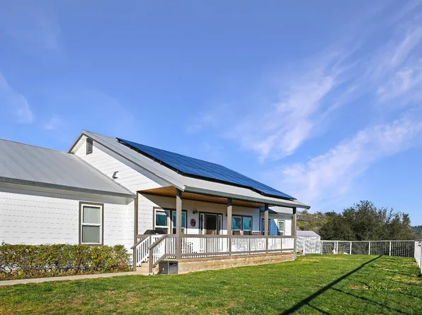 3938 Curran Rd, Ione, CA 95640