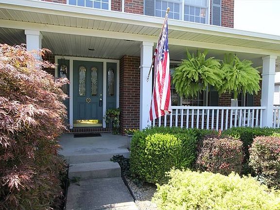 2nd image of 7617 Providence Woods Ct
