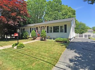60 Oliver St, Dartmouth, MA 02747