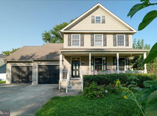 3300 Newportville Rd, Bristol, PA 19007