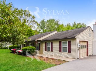 32 Williams Way, Downingtown, PA 19335