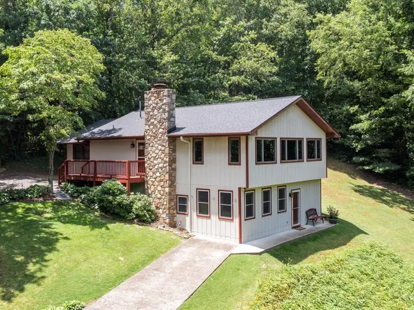 3 Debbie View Dr, Swannanoa, NC 28778