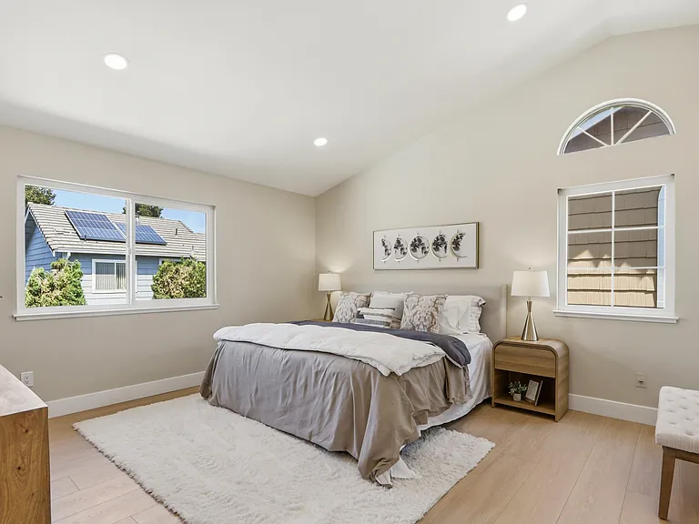1290 Notting Hill Dr — Photo 12
