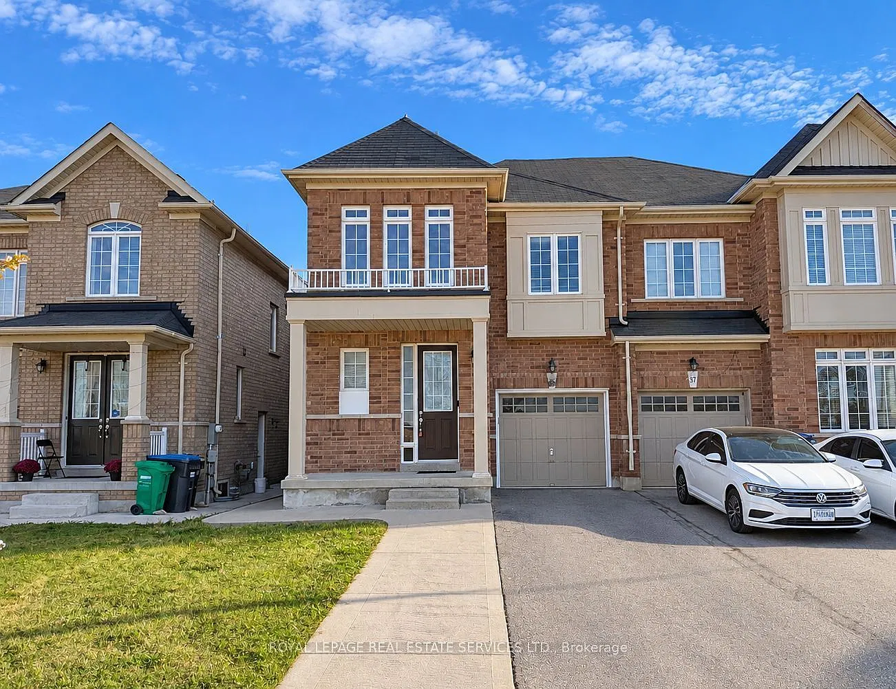 4 bed, $2,950 — Photo 1